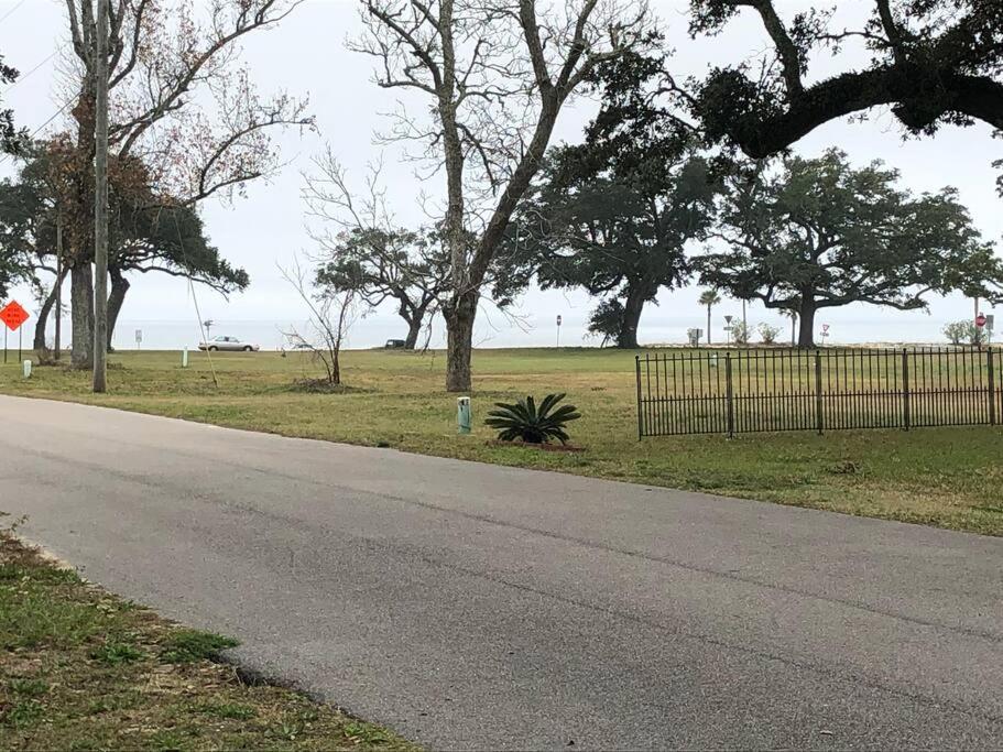 Shady Oaks Beach House With Beautiful Ocean Views! 格尔夫波特 外观 照片