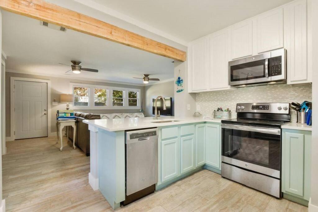 Shady Oaks Beach House With Beautiful Ocean Views! 格尔夫波特 外观 照片